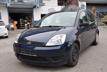 Ford Fiesta 180.000 km 790 € Lalling 94551