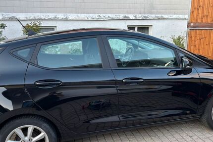 Ford Fiesta 93.500 km 6.900 &euro; Philippsreut 94158