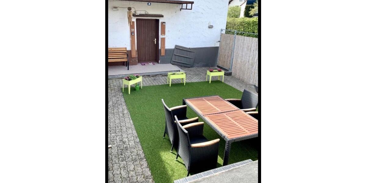 Einfamilienhaus Elfershausen - 5 Zimmer, 145 m&sup2;, 1.200&euro; | Angebot:25942049