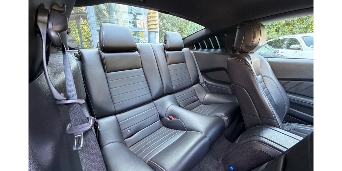 Ford Mustang 3,7 LED LEDER 130.000 km 16.999 &euro; Rudolstadt 07407
