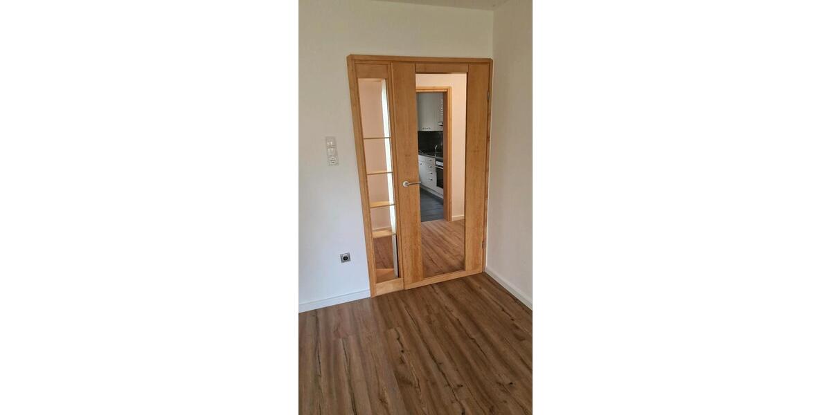 Erdgeschoßwohnung Neusäß - 3 Zimmer, 73 m&sup2;, 299.000&euro; | Angebot:23122393