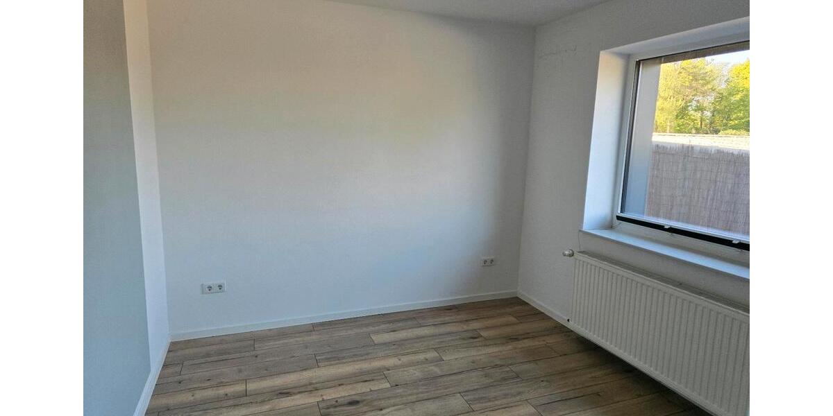 Etagenwohnung Apen - 3 Zimmer, 85 m&sup2;, 1.050&euro; | Angebot:26516008