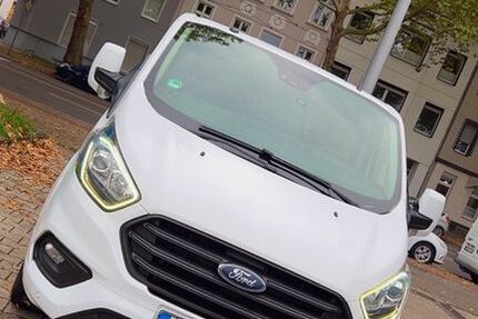 Ford Transit Custom 255.800 km 7.300 &euro; Krefeld 47799