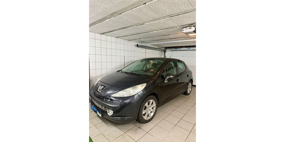 Peugeot 207 191.000 km 2.690 &euro; Engelsbrand 75331