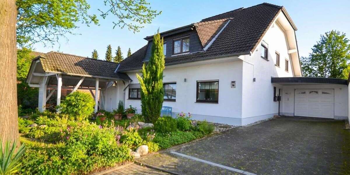 Einfamilienhaus Sankt Augustin - 7 Zimmer, 250 m&sup2;, 2.450&euro; | Angebot:25445869