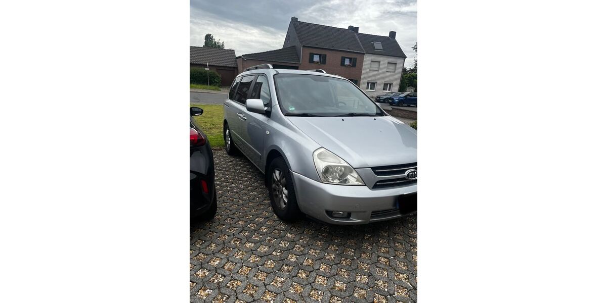 Kia Carnival 153.000 km 2.980 &euro; Elsdorf 50189