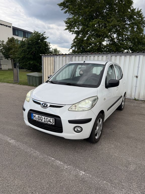 i10