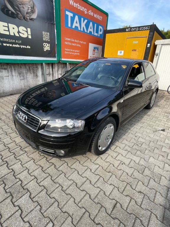 Audi A3 215.367 km 2.800 € München 80992