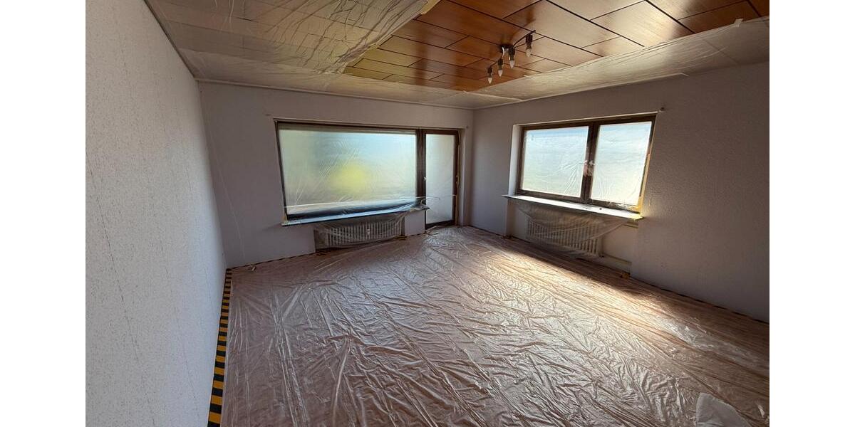 Etagenwohnung Bietigheim - 3 Zimmer, 100 m&sup2;, 1.000&euro; | Angebot:26346911