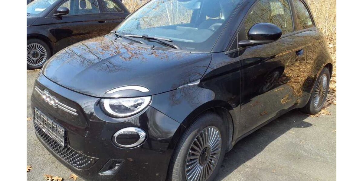 Fiat 500e 27.500 km 7.900 &euro; Rudolstadt 07407