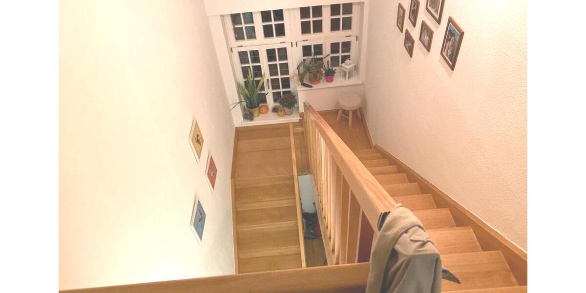Etagenwohnung Radebeul - 2 Zimmer, 107 m&sup2;, 950&euro; | Angebot:25438211