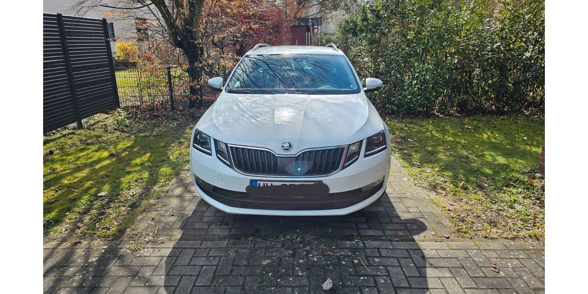 Skoda Octavia 119.000 km 13.300 &euro; Hamburg 22147