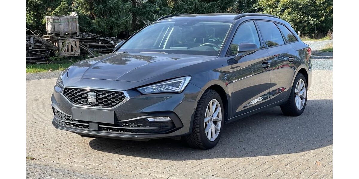 Seat Leon 84.000 km 16.999 &euro; Breitscheid 35767