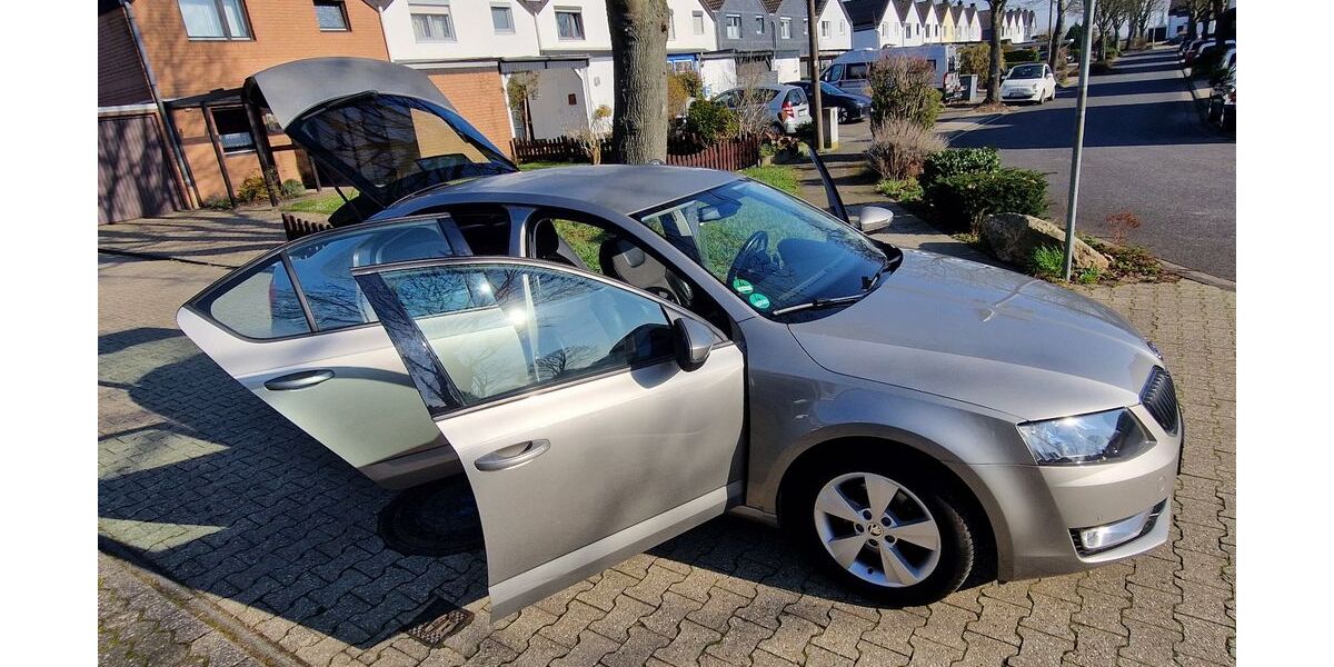 Skoda Octavia 127.000 km 10.600 &euro; Pulheim 50259