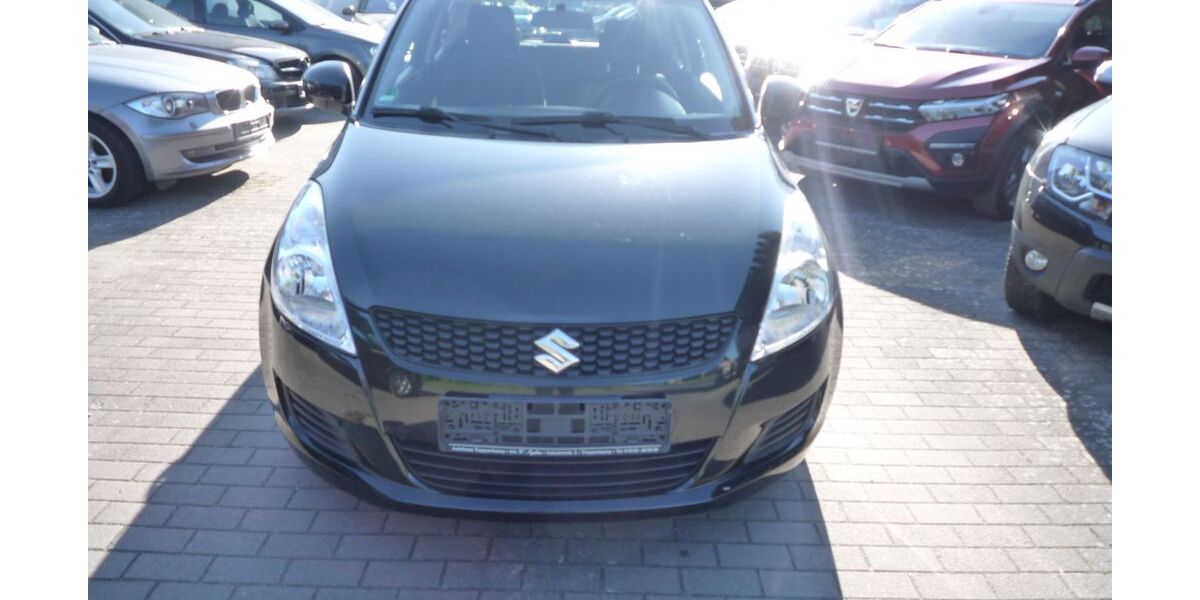 Suzuki Swift 73.000 km 5.799 &euro; Trappenkamp 24610