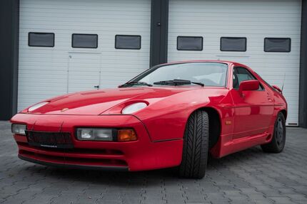 Porsche 928 208.000 km 20.928 &euro; Brohl Lützing 56656