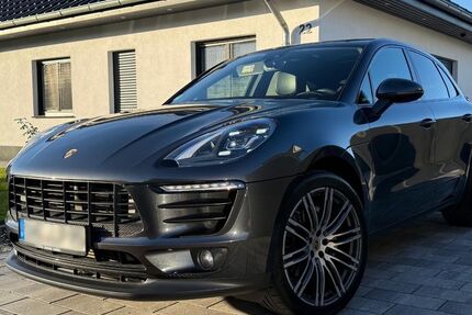 Porsche Macan 105.000 km 41.900 &euro; Bückeburg 31655