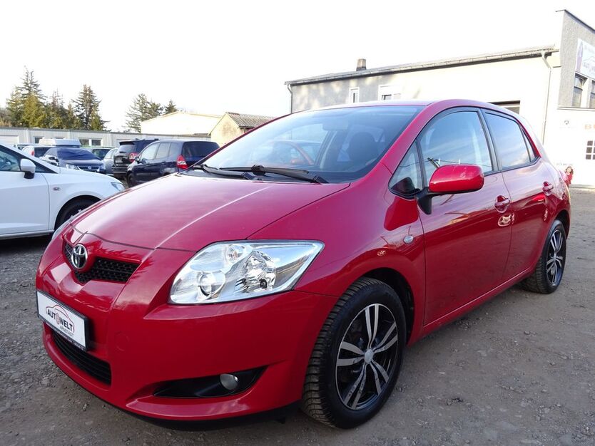 Toyota Auris 213.007 km 2.990 € Arnstadt 99310