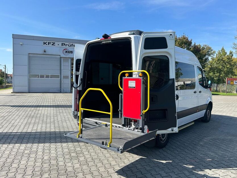 Mercedes-Benz Sprinter 176.000 km 34.990 € Brandenburg 14770