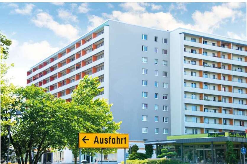 Wohnung zum Mieten in Hoyerswerda 375 € 79.88 m²