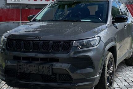 Jeep Compass 68.336 km 16.890 &euro; München 80687