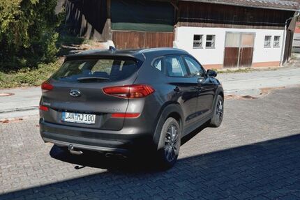 Hyundai TUCSON 69.000 km 16.450 &euro; Hofkirchen 94544