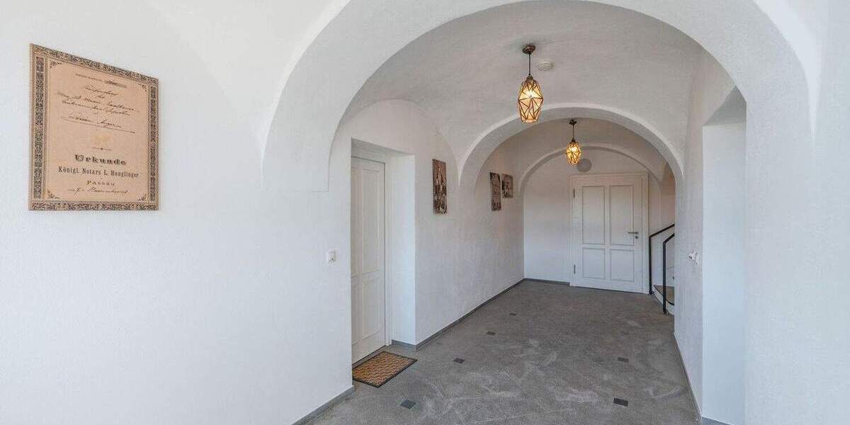 Etagenwohnung Passau Altstadt - 5 Zimmer, 110 m&sup2;, 340.000&euro; | Angebot:25777766