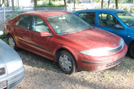 Renault Laguna 211.000 km 999 € Dresden 01157