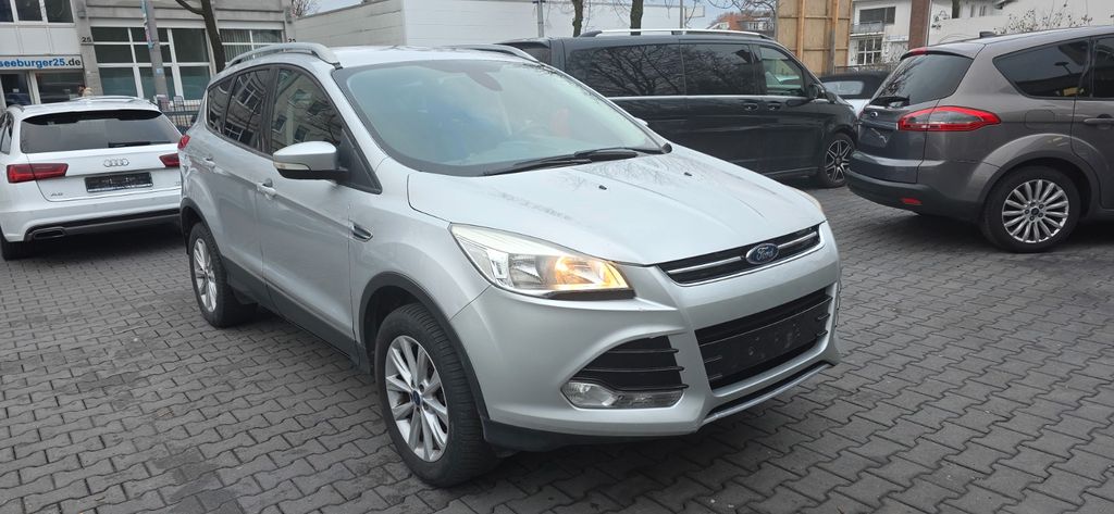 Ford Kuga 136.925 km 8.499 &euro; Berlin 13581