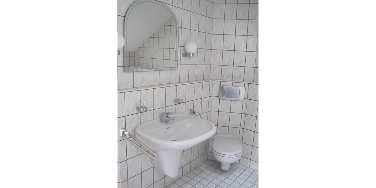 Mehrfamilienhaus, Wohnhaus Stegen - 9 Zimmer, 258 m&sup2;, 770.000&euro; | Angebot:26889303