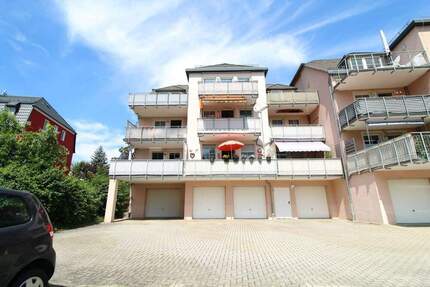 Vollvermietetes MFH mit 9 Einheiten und Top-Potenzial zur flexiblen Nutzung in Vorstadtlage 2 zimmer