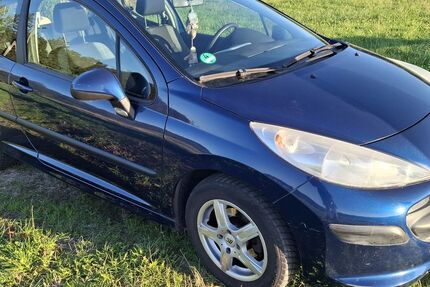 Peugeot 207 86.100 km 3.500 &euro; Frücht 56132