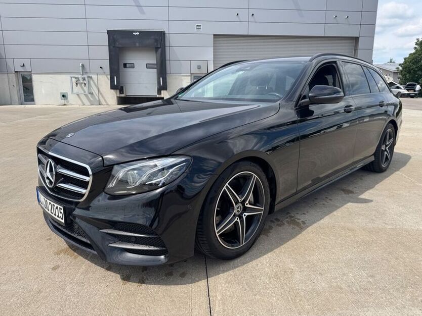 E 300