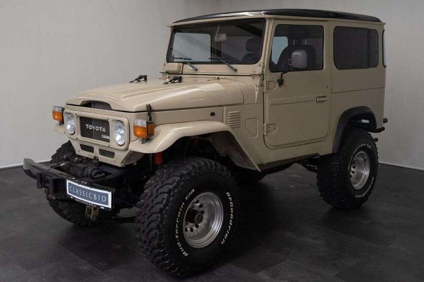 Land Cruiser