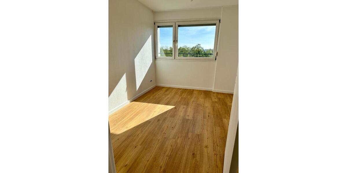 Etagenwohnung Mainz Mombach - 4 Zimmer, 93 m&sup2;, 319.000&euro; | Angebot:26324763