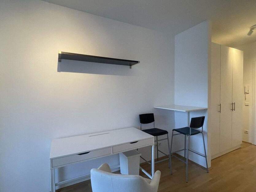 ParkSuites Wilmersdorf-Möbliertes Wohnung modernen Gebäude neben Volkspark, 7 Min Fußweg Bahnhof 1 zimmer