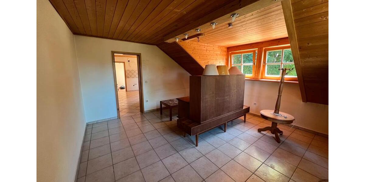 Dachgeschoßwohnung Reichling - 2 Zimmer, 62 m&sup2;, 790&euro; | Angebot:26672356