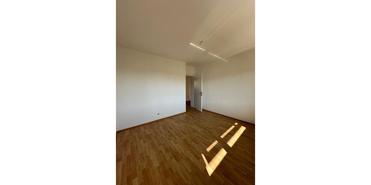 Etagenwohnung Bad Münder am Deister - 3 Zimmer, 72 m&sup2;, 600&euro; | Angebot:26287436