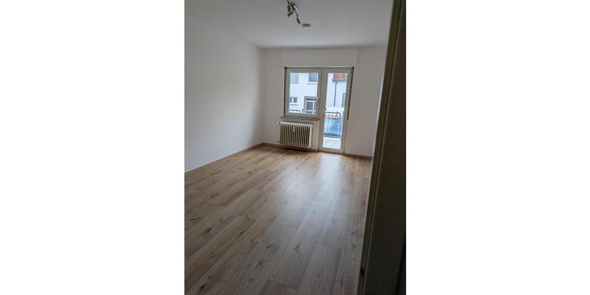 Etagenwohnung Saarbrücken Scheidt - 1 Zimmer, 26 m&sup2;, 190.000&euro; | Angebot:26459137