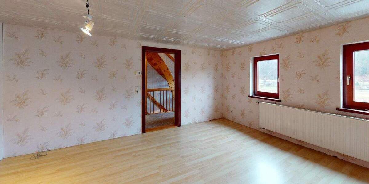 Einfamilienhaus Bad Schandau Postelwitz - 5 Zimmer, 166 m&sup2;, 139.000&euro; | Angebot:25705157