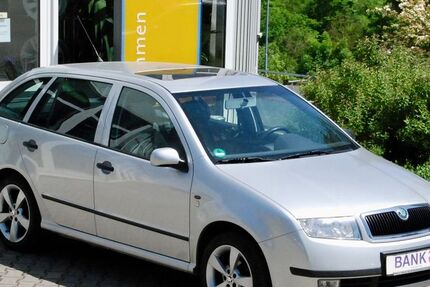 Skoda Fabia 196.250 km 1.790 &euro; Dornburg - Camburg 07774
