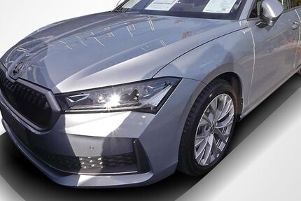 Skoda Superb 2.650 km 35.880 &euro; Erlangen 91058