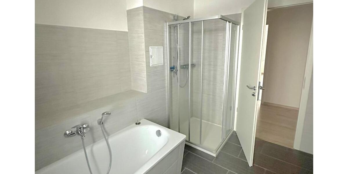 Erdgeschoßwohnung Dresden Cotta - 3 Zimmer, 79 m&sup2;, 647&euro; | Angebot:26300848