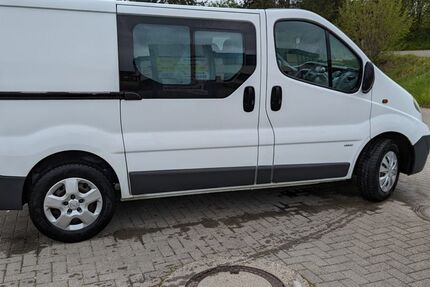 Opel Vivaro 208.000 km 6.800 &euro; Singen 78224