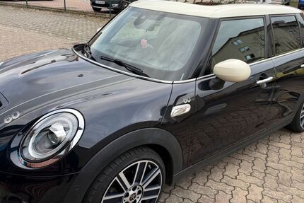 Mini Cooper S 37.500 km 22.200 &euro; Bad Gandersheim 37581