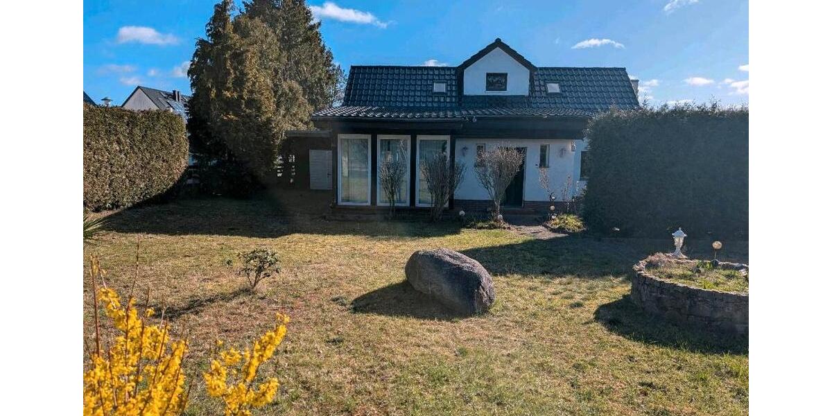 Einfamilienhaus Bernau bei Berlin - 7 Zimmer, 90 m&sup2;, 320.000&euro; | Angebot:26025093