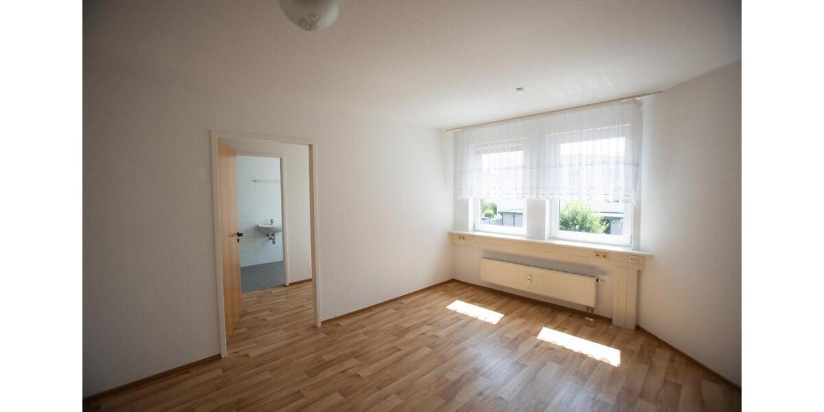 Etagenwohnung Grimmen - 1 Zimmer, 31 m&sup2;, 325&euro; | Angebot:26265847