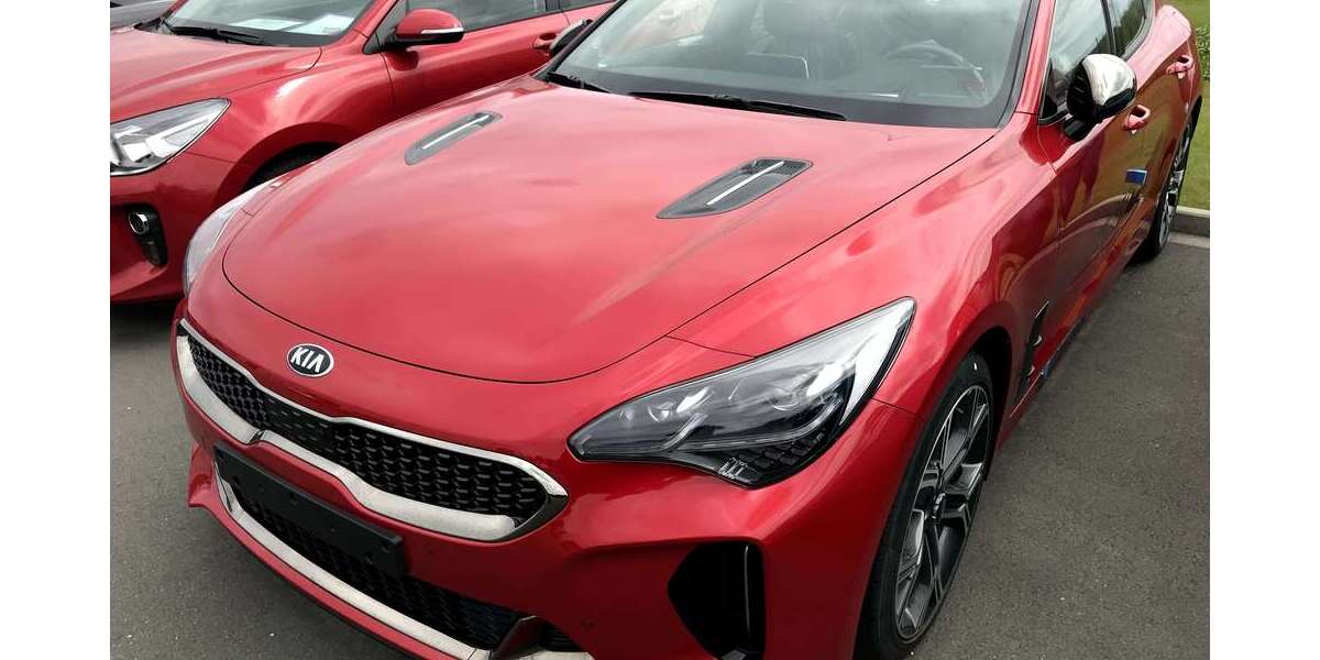 Kia Stinger 39.000 km 37.000 &euro; Lippstadt 59555