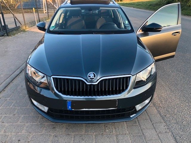 Skoda Octavia 207.000 km 8.900 &euro; Loxstedt 27612