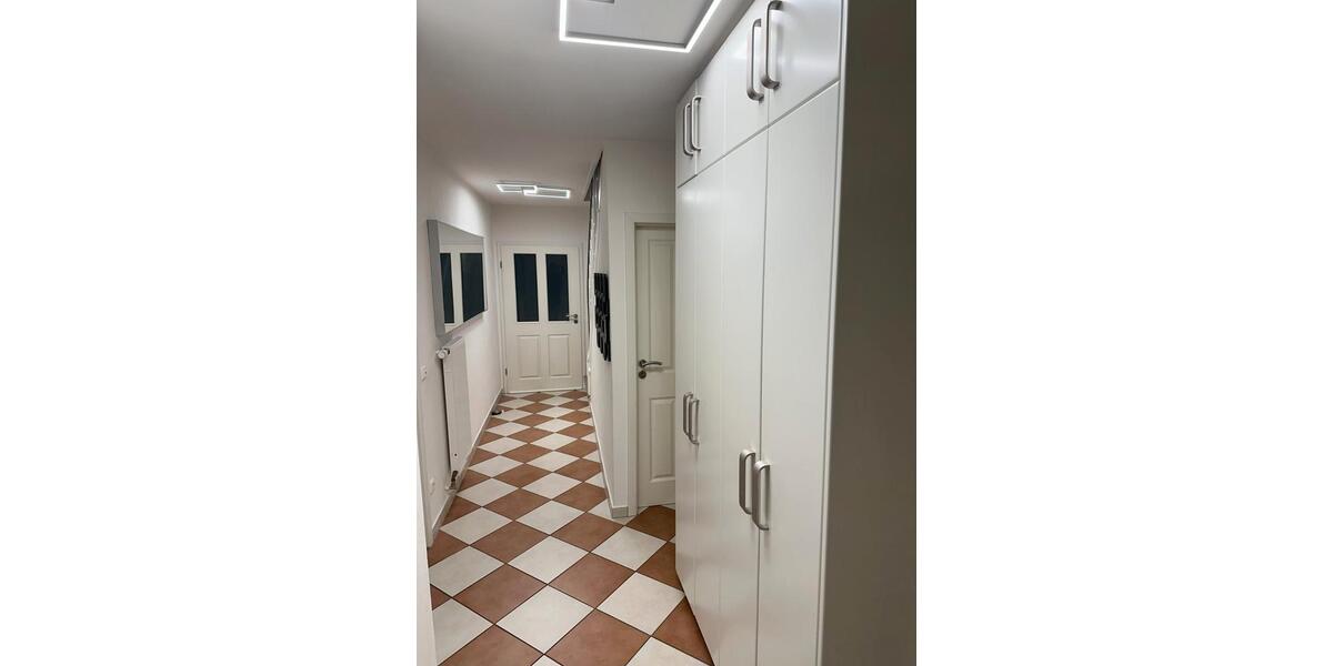 Einfamilienhaus Osterhofen - 6 Zimmer, 175 m&sup2;, 1.500&euro; | Angebot:26326552